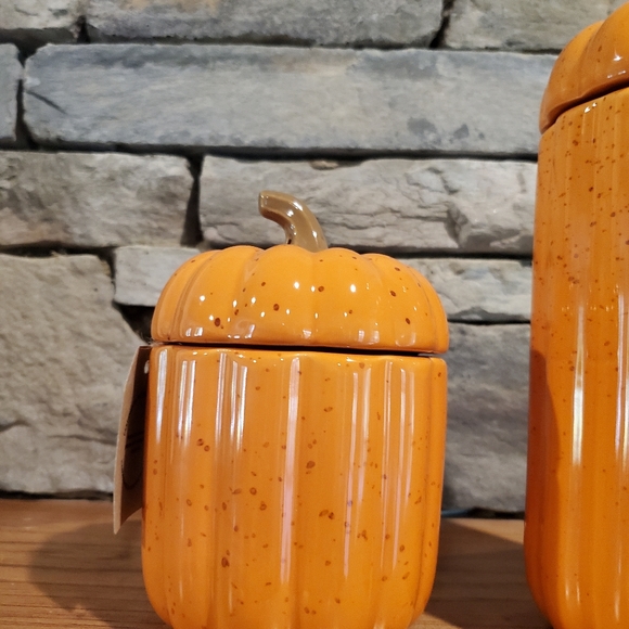 Popular Pumpkin Canisters-NWT - Picture 3 of 9
